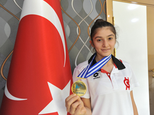 Şampiyon Trabzonlu'dan ziyaret!