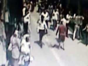 Yardım etmek isterken!