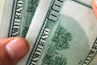 Dolar/TL'de Bir Ayın En Düşüğü Görüldü: Fed ve Petrol Fiyatları Etkili Oldu