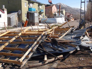 Fırtına kötü vurdu!