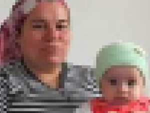 Eşini öldürüp, kızını ezdi; intihar etti!