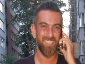 Ünlü modacıya uyuşturucudan 10 ay hapis