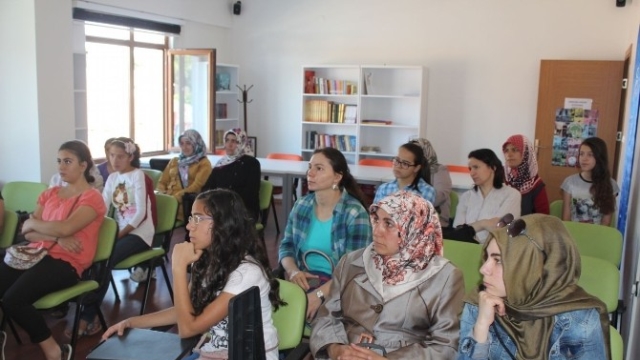 Gençlik Kampları Devam Ediyor