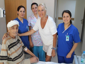 Ateş Böceği hastaneye kaldırıldı