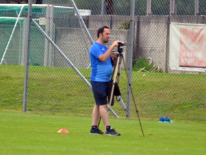 Bu kamera sahada ne arıyor!