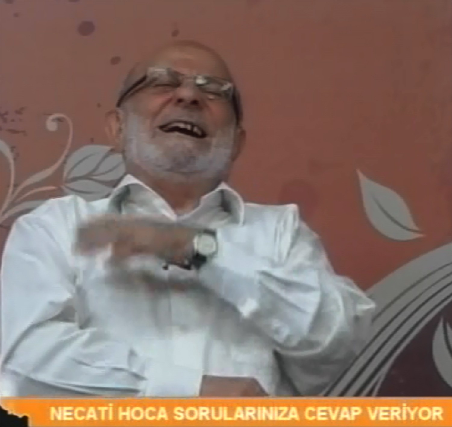 Rizeli imamdan küfre ilginç çözüm