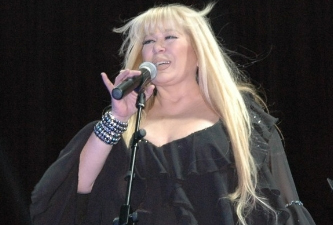 Zerrin Özer’den suç duyurusu