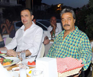 Kadir İnaır'dan Ayvalık'a Övgü