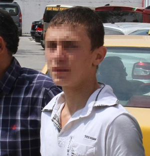 Balkon cinayeti şüphelisi teslim oldu