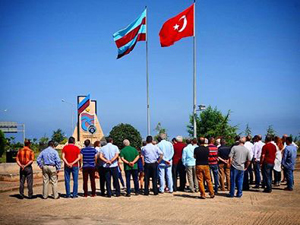 Bu nasıl kuruluş kutlaması ?