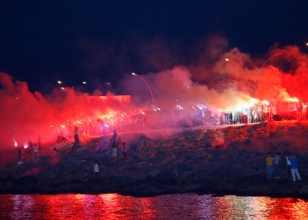 Trabzonspor 47. yıl dönümü havai fişeklerle kutlandı