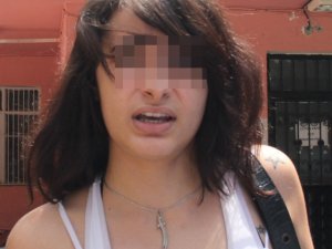 Kendini taciz eden adamı şişledi