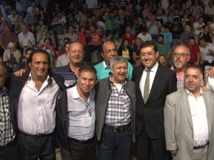 Yıllar sonra bir araya geldiler!