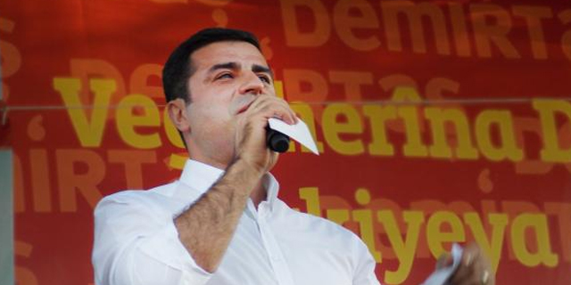 'Ekmeleddin amca kusura bakmasın...'