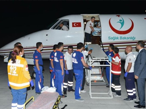 Filistin'den yaralılar Türkiye'ye getirildi