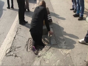 Minibüse binmek isterken bakın başına ne geldi ?