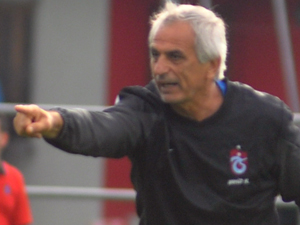Halilhodzic: Trabzonspor ve Fenerbahçe arasında!