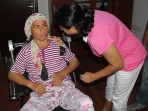 Arı soktu böyle oldu