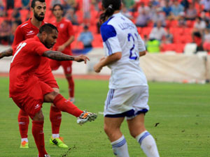 Alanzinho boş geçmedi!