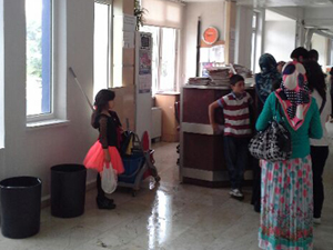 Trabzon'da hastaneyi yine yağmur vurdu!