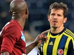 Zokora, Emre olayını unuttu!