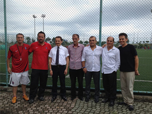 Kaptan Kemal'e önemli ziyaret!