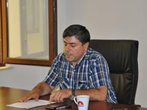 AK Parti’li başkanın araçları yakıldı!