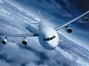 Uçakta alkollü yolcu paniği!