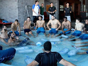 Yok yok tatil değil, Terapi!