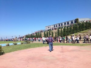 TESOB'dan öğrencilere jest