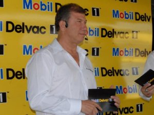 Tanju Çolak'tan, Yanal'a eleştiri