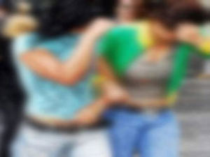 Trabzon'da 11 yabancı uyruklu bayan, polis ekipleri tarafından yakalandı. 10 Eylül 2014