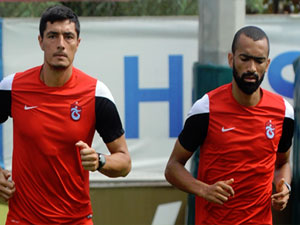 Cardozo ve Bosingwa derbide oynayacak mı?