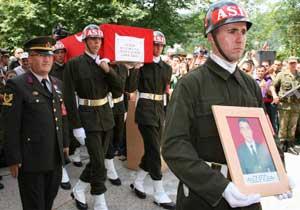 Giresun Şehidine Ağladı