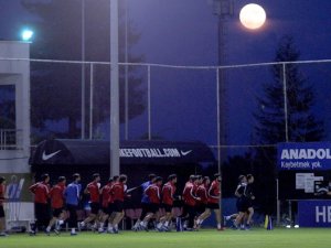 Başkan futbolcularla bir araya geldi