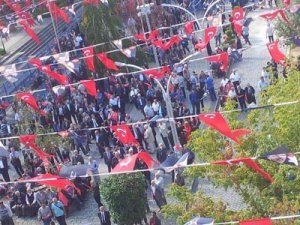 Bu fotoğraf muhalefetin diline düştü