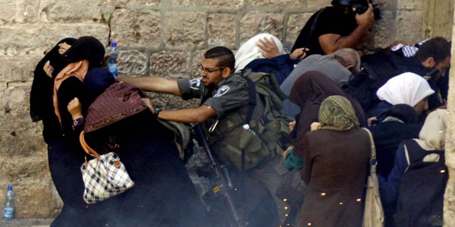 Mescid-i Aksa'da gerilim