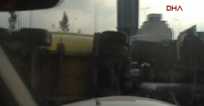 TEM'de TIR devrildi!