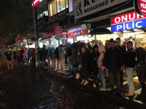 Trabzon'da yolcular isyan etti