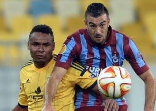 Trabzonspor'un Cezayirlileri iyi başladı