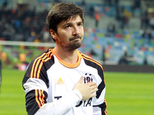 Tolga'dan Izetbegoviç mesajı!