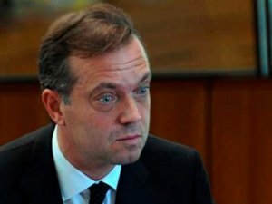 Mahkemeden flaş Uzan kararı