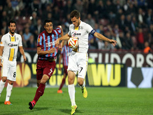 Cardozo kulübeye mi?