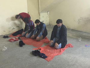 Yagmurluk seccade oldu