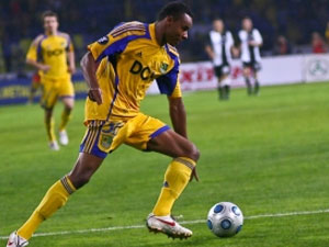 Jaja Trabzonspor'un rakibine yetmedi!