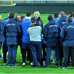 Trabzonspor, Lokeren Maçına Hazır