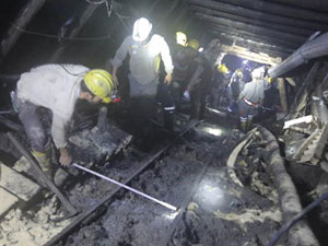 Maden faciasında iki işçinin kimliği belirlendi