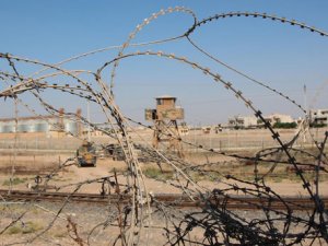 Sınırda Türk Askerine ateş açıldı