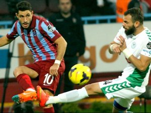 Özer'den imalı tweet