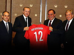 O davete katılan isim Haber61'e konuştu